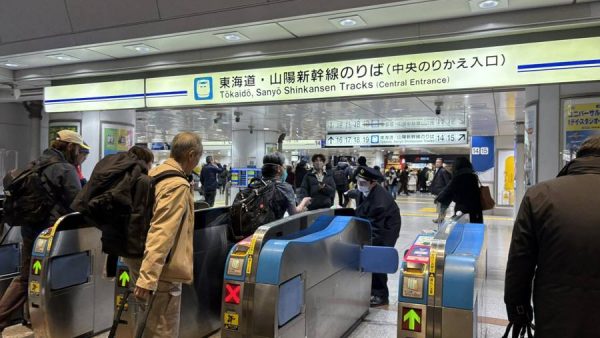 西にゆきます
